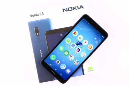 E开箱：可拆卸电池回来了——Nokia C3，搭载紫光展锐处理器